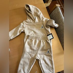 Jordan matching sweat set